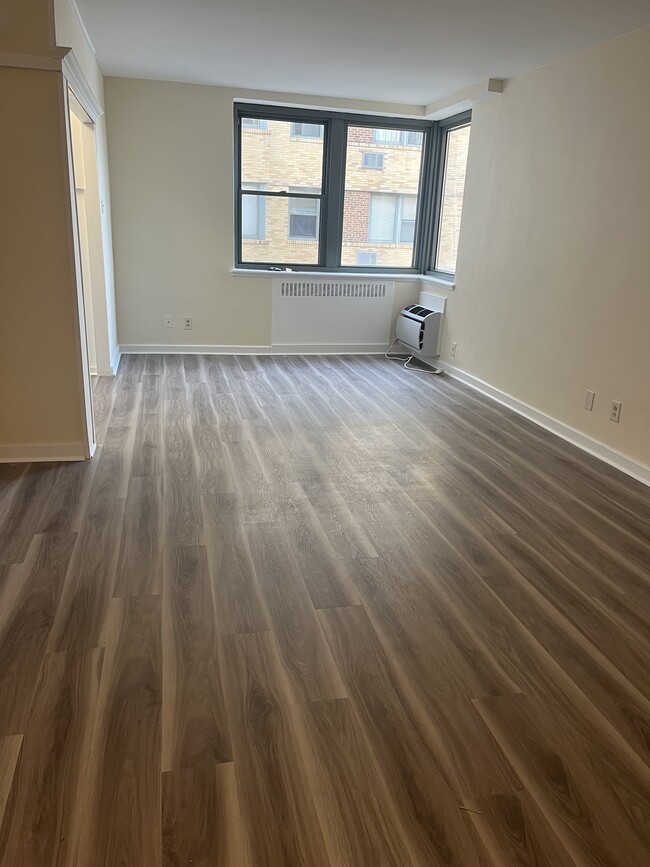 Building Photo - 2601 Pennsylvania Ave Unit 927