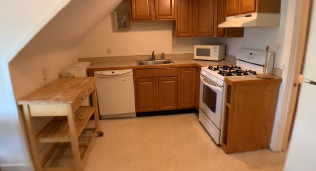 Photo - 210 Williams St Unit 3