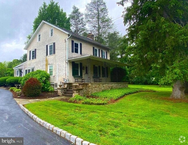 Building Photo - 426 Dowlin Forge Rd Rental