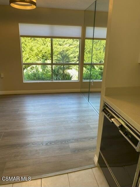 Photo - 286 Oak Leaf Dr