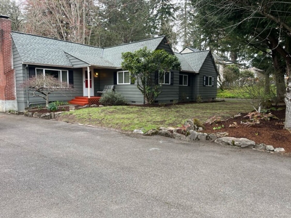 Charming one level 2 bedroom 1 bath house ... - Charming one level 2 bedroom 1 bath house ...