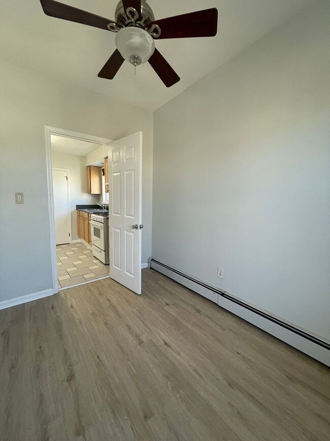 Photo - 102 Evergreen St Unit 2F