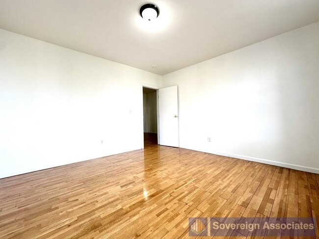 Photo - 3620 Broadway Unit 53
