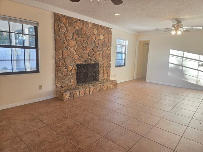 Photo - 2900 N Mills Ave