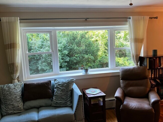 Photo - 169 Colburn St