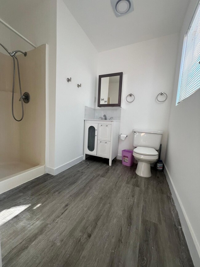 Photo - 612 S Pine St Unit 612