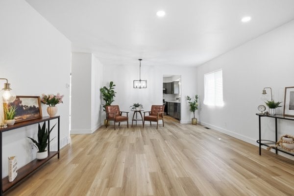 Photo - 2021 Woodburn St Unit 2023
