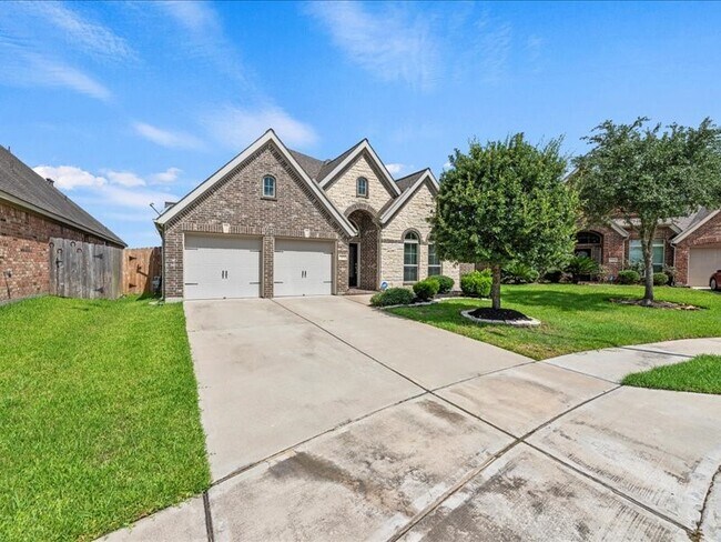 Photo - 2910 Angel Mist Ln