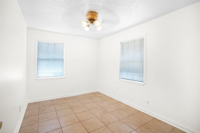 Photo - 12432 Yancy Dr