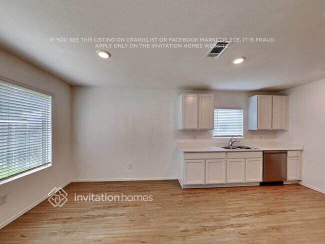 Photo - 18606 Via Barletta Ln