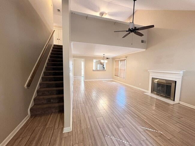 2634 Bay Pointe Cir W