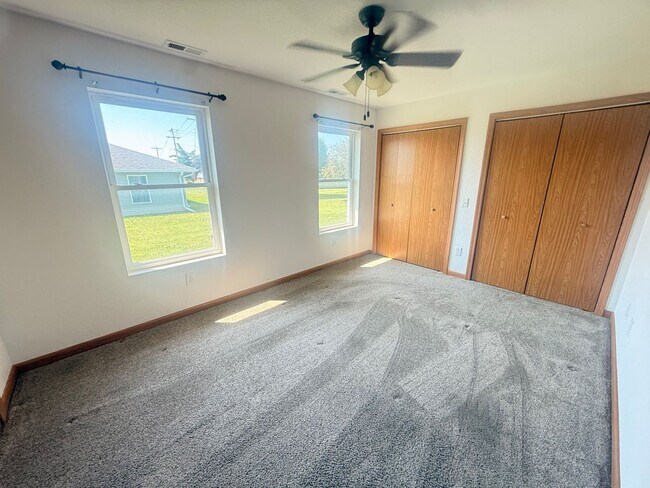 Photo - 1305 Country Club Dr Unit A