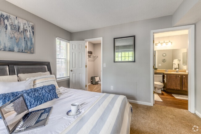 Cambridge 2BR, 2BA - 1,031SF - Primary Bedroom