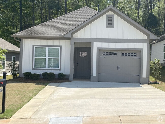Building Photo - 4020 Ashley Dr Rental
