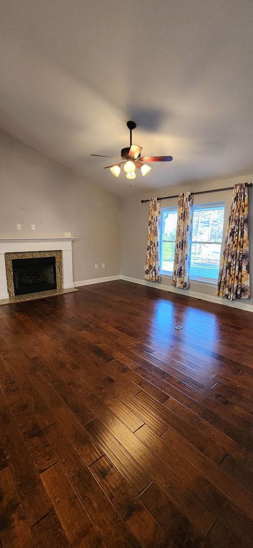 Photo - Location, Location, Location. 3 bedroom / 2 bath *Unfurnished* Available for 12 month lease