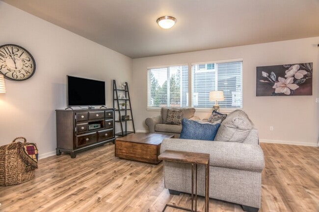 Photo - Spacious 3 Bedroom Home, Great Southeast B...