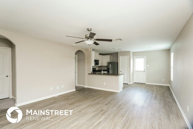 Photo - 28041 Irving Dr