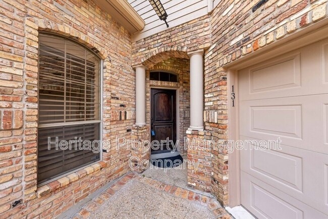 Photo - 131 Westcourt Ln