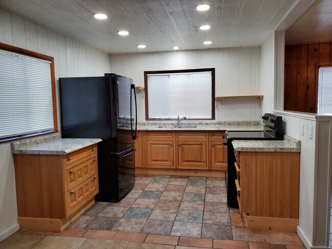 Photo - 10370 Ute Pass Ave Unit 1