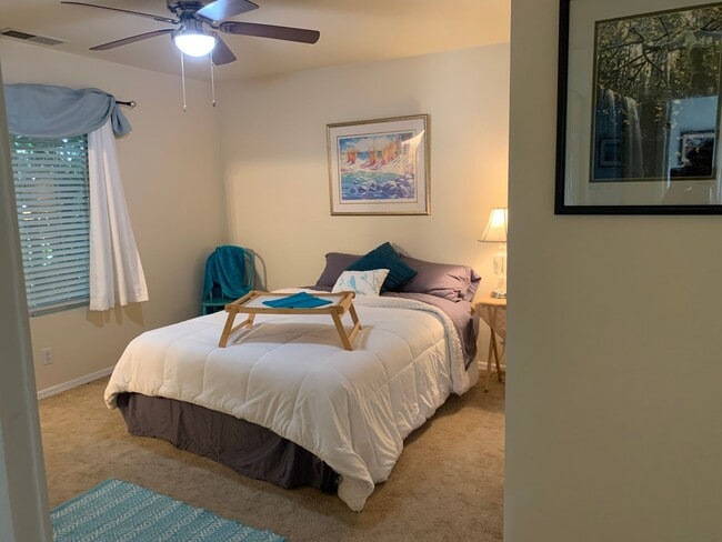 Photo - GO929-Lotti, Carole Kelly Unidad C