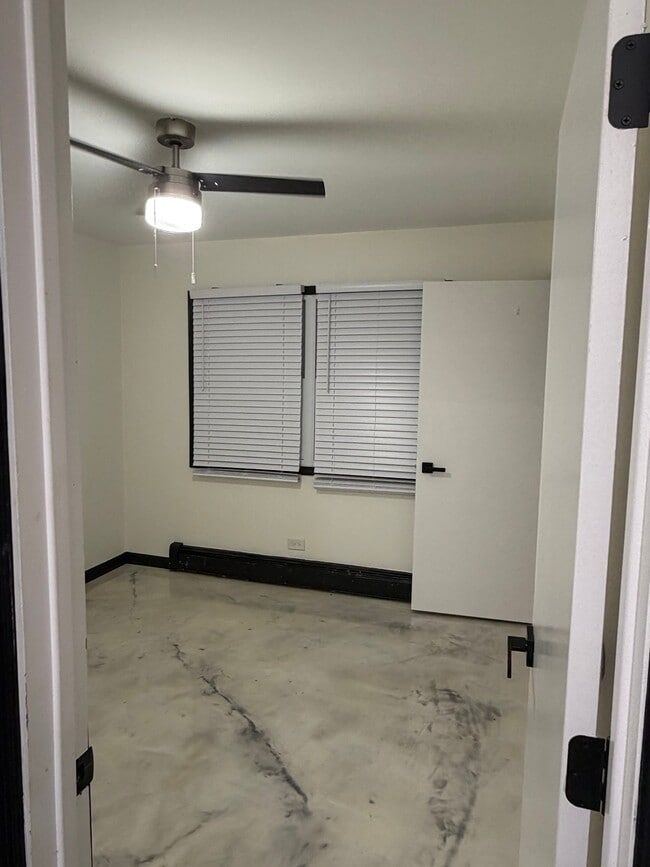 Photo - 5328 S 73rd Ct Unit 2F