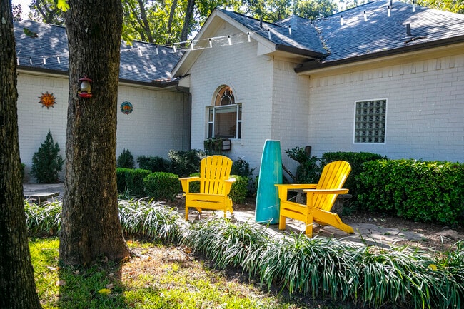 Photo - 643 Enchanted Isles Dr