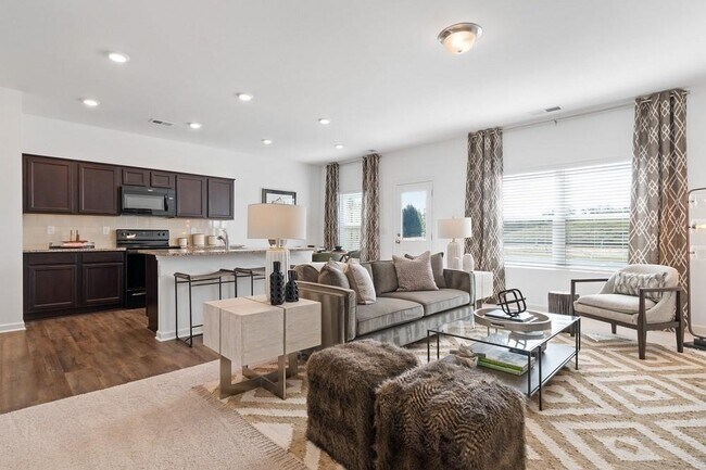 Photo - 1412 Ben Park Way