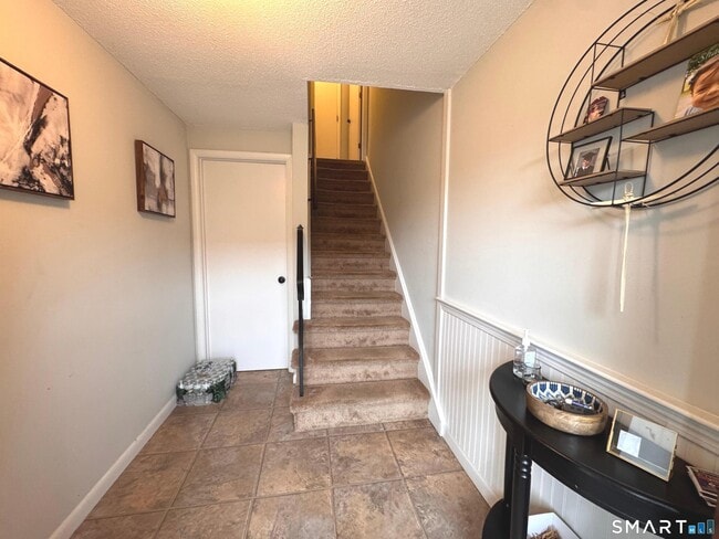 Photo - 172 Beacon Hill Common Unit 172