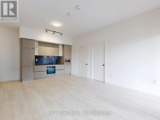 Photo - 1285 Dupont St Unité 501A