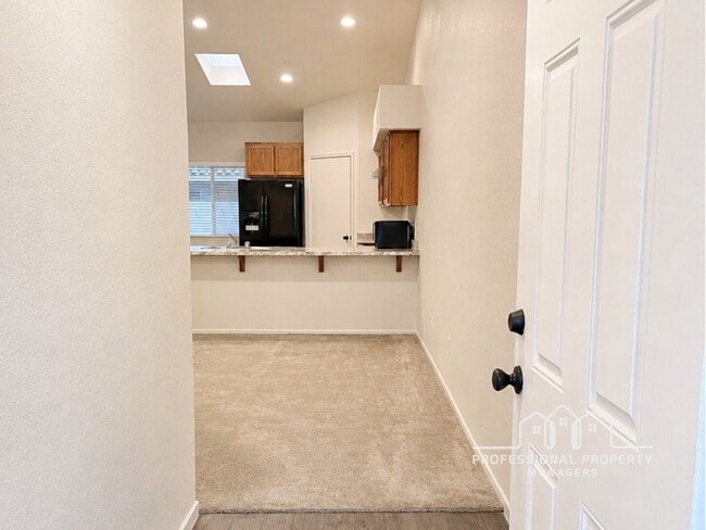 Photo - For Rent: 3-bedroom, 2-bathroom home in Desert Sky
