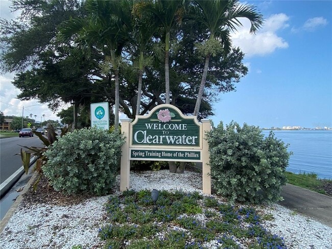 Photo - 2084 Ridgelane Rd