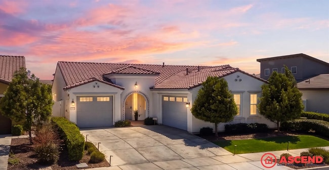 Building Photo - Spacious 4-Bedroom Home with Solar, In-Unit Laundry & Full Appliance Package!