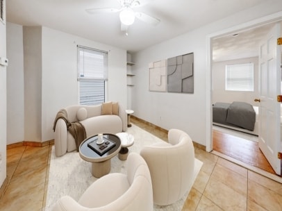 Photo - 16 Bremen St Unit 2