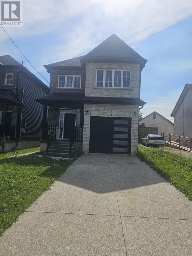 Photo - 84 Beland Ave N