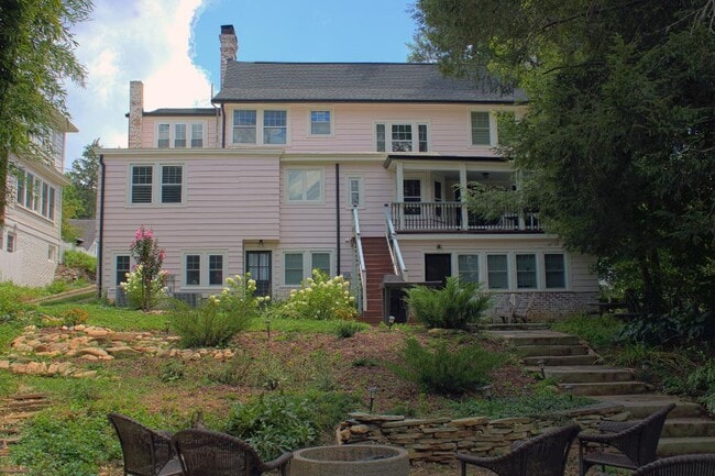 Building Photo - 55 Edgemont Rd Rental