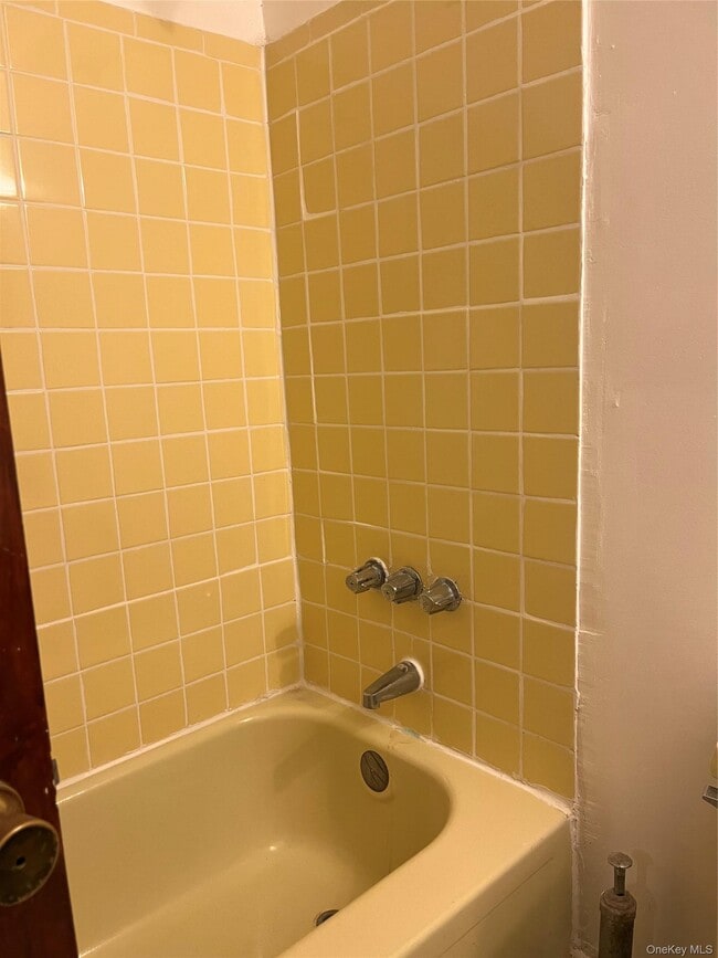 Photo - 91-04 75th St Unit 1