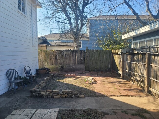 Photo - 5401 Avenue P 1/2 Unit REAR DOWN