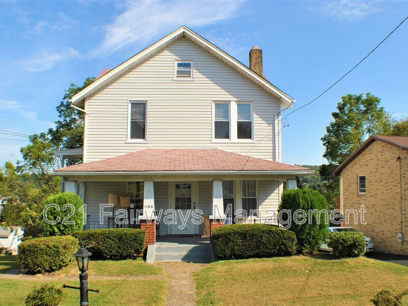 Photo - 1109 Glass St Rental