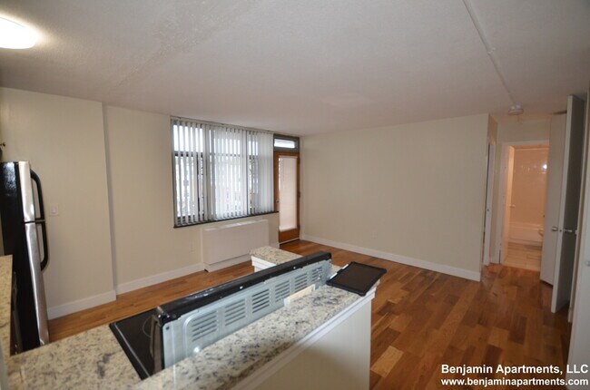 Building Photo - 125 Trapelo Rd Unit 33