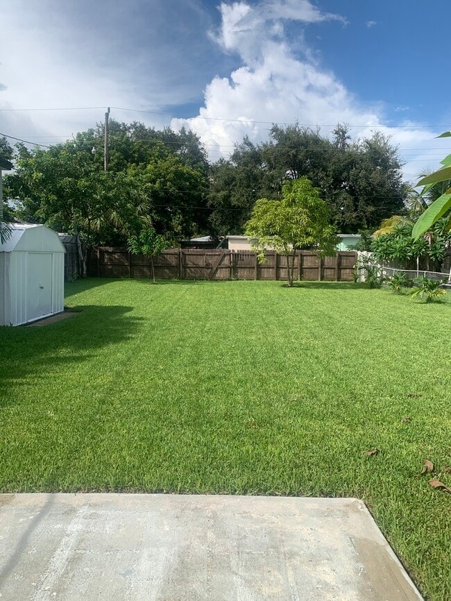 Photo - REMODELED 2 BR, 1 BATH 1 CAR GARAGE !