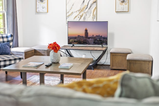 Photo - 2523 Ben Hill Rd