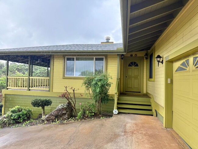 Photo - Beautiful 3 Bedroom / 2.5 Bathroom Home in Wailuku Heights!
