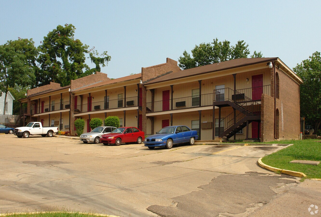 The Rio Apartments - The Rio Apartments