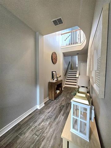 Photo - 420 N Hill Ave