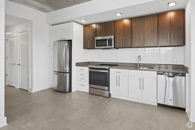 2BR, 1.5BA - 1,092SF - Kitchen - Mission Lofts