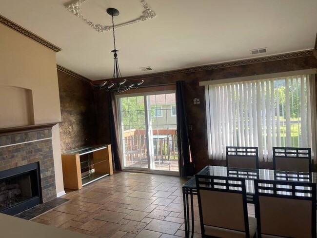Photo - 1127 E Wilson Ave