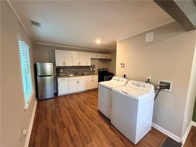 Photo - 10 Rockmart Dr SW