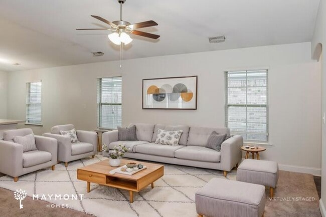Photo - 236 Bermuda Lakes Dr