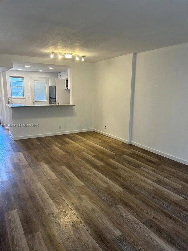 Photo - 500 NE 12th Ave Unit 304