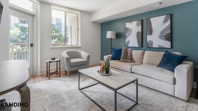 Building Photo - 1221 S Eads St